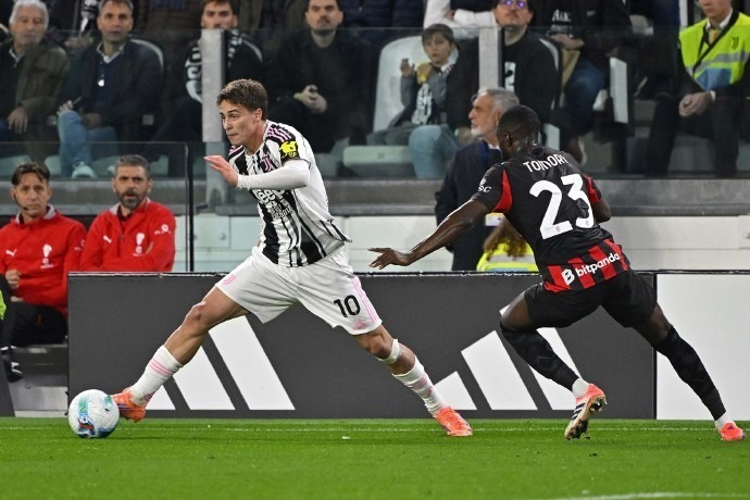 拉齐奥1-1博洛尼亚，伊萨克森打破僵局， 延斯-厄德高救主