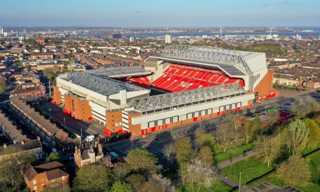 丘库埃泽：人们对伊布言听计从，米兰本赛季有机会夺冠（丘库埃泽：伊布威望十足，米兰本赛季有望夺冠）