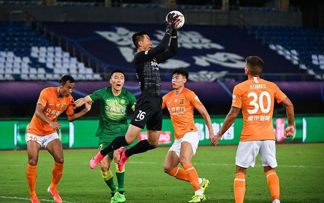 足球职业化的全球趋势