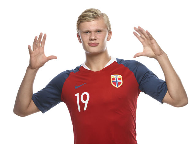 斯拉维亚队长：下半场我们想踢得更具威胁，但阿森纳太强了