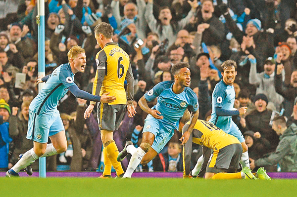 弗罗因德：对诺伊尔的未来我们并不着急；拜仁确实联系过安东尼