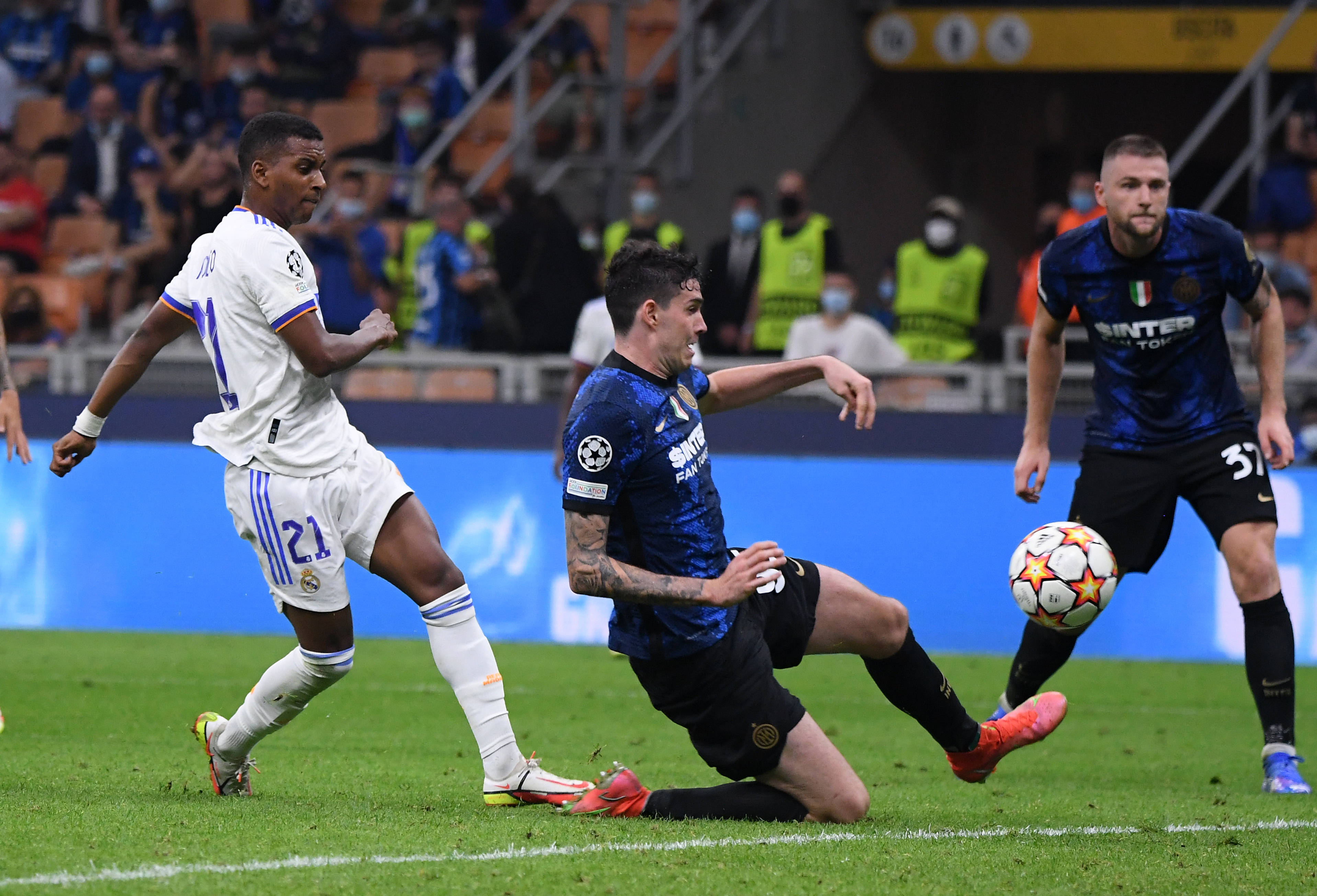 西甲：皇马状态不佳，毕尔巴鄂主场抢分无忧？毕尔巴鄂VS皇马（西甲焦点战：皇马近况低迷，毕尔巴鄂主场有望取分 - 毕尔巴鄂VS皇马）