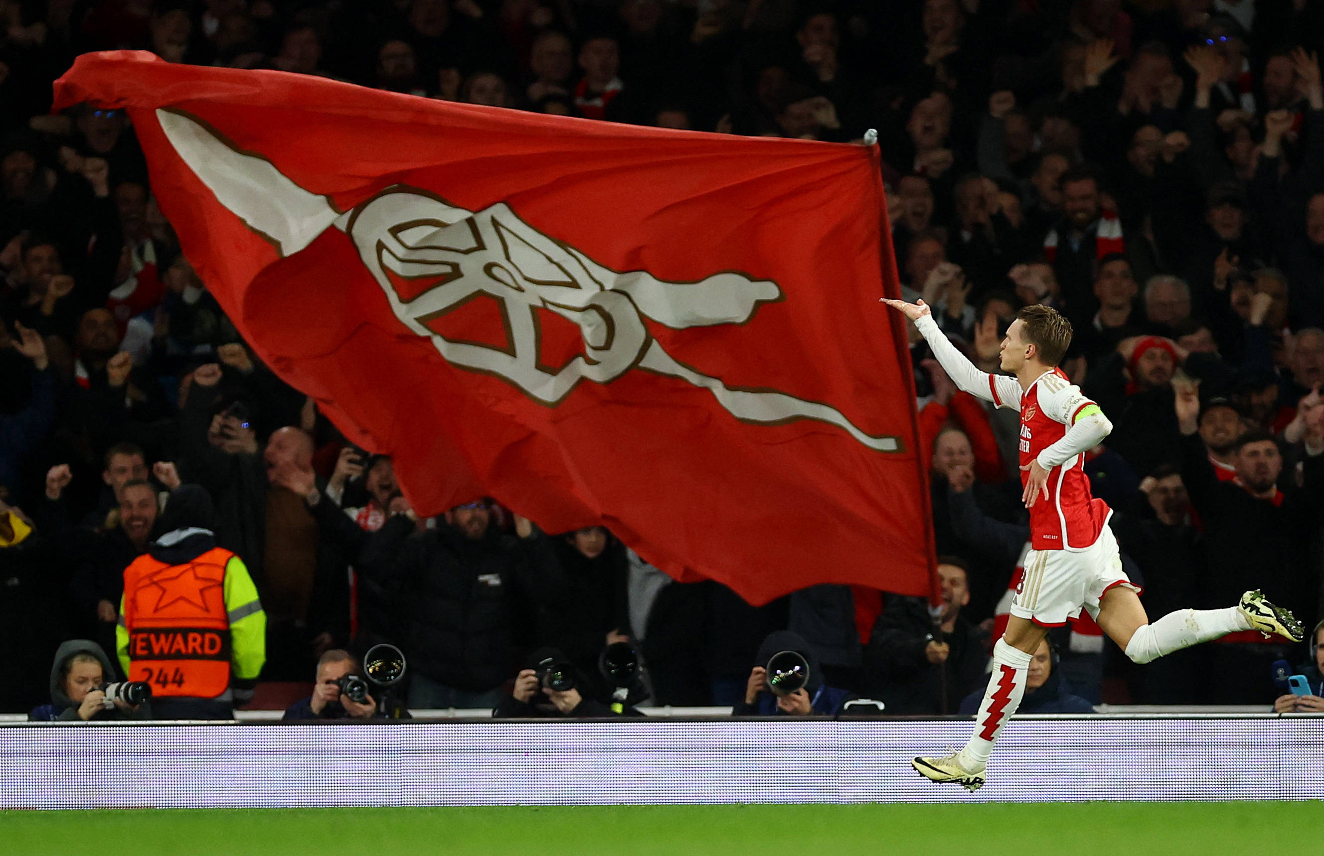 23胜2平！曼城近25次英超对阵升班马保持不败