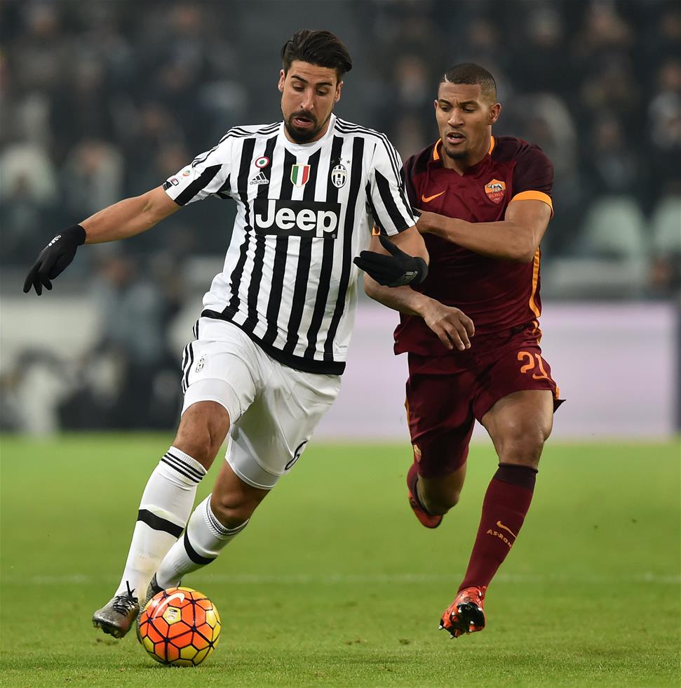 半场战报：拉齐奥1-0莱切，贡多齐建功