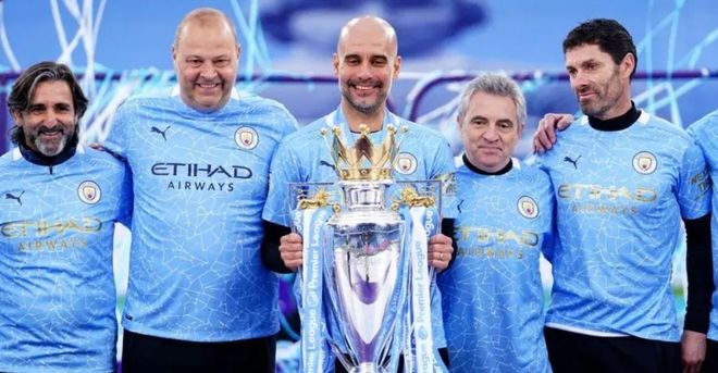 东体：特维斯在申花时训练都由自己决定，波耶特控制不了球队（东体：特维斯在申花自主安排训练，波耶特难以掌控球队）